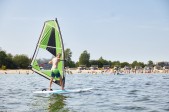 RCN-Zeewolde-vakantiepark-aan-het-water-windsurfen (2).jpg